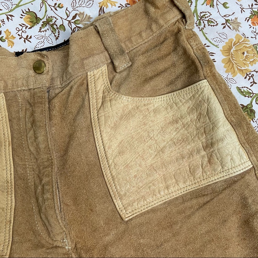 Vintage High Waisted Suede Shorts - Picture 5 of 10